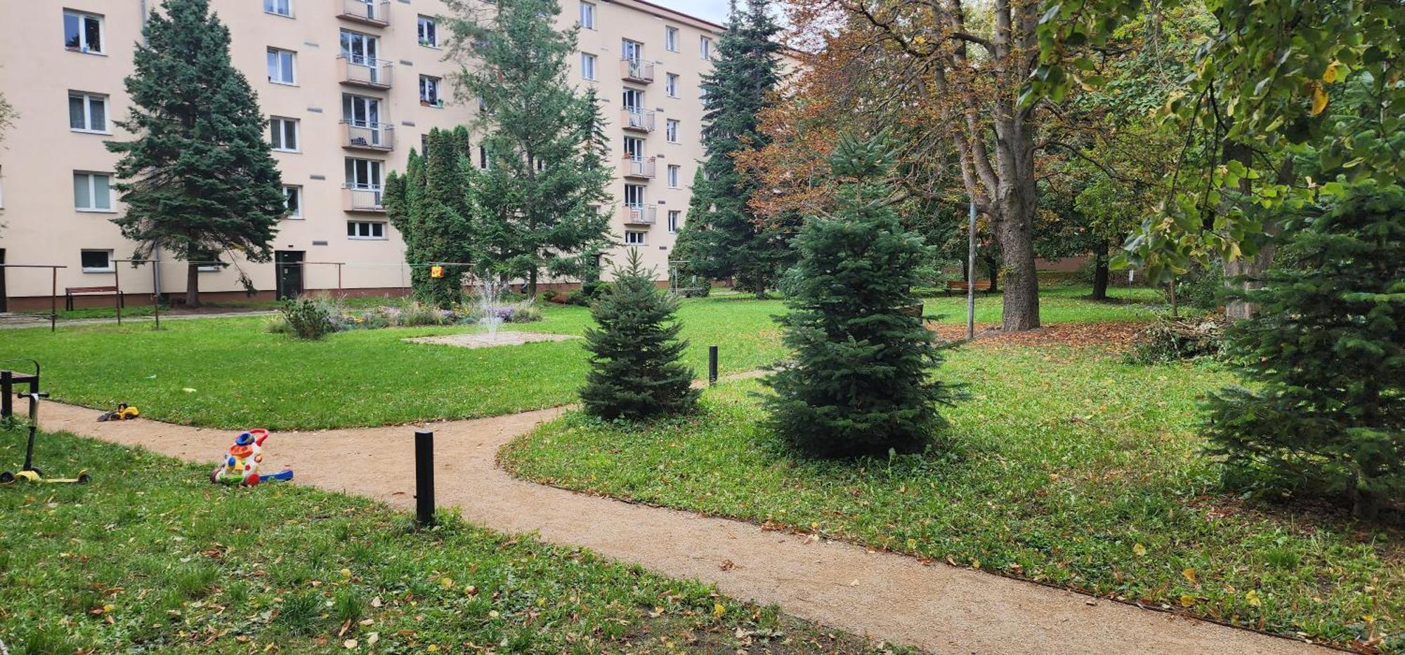 Modern, Comfortable Near The Metro Prague